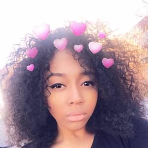 Meet your Posher, Vonetta